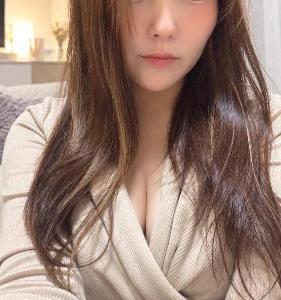 待機中はもみもみ…♡🤭💕