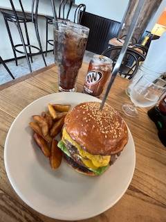 チートデイ⭐︎バーガー・パン