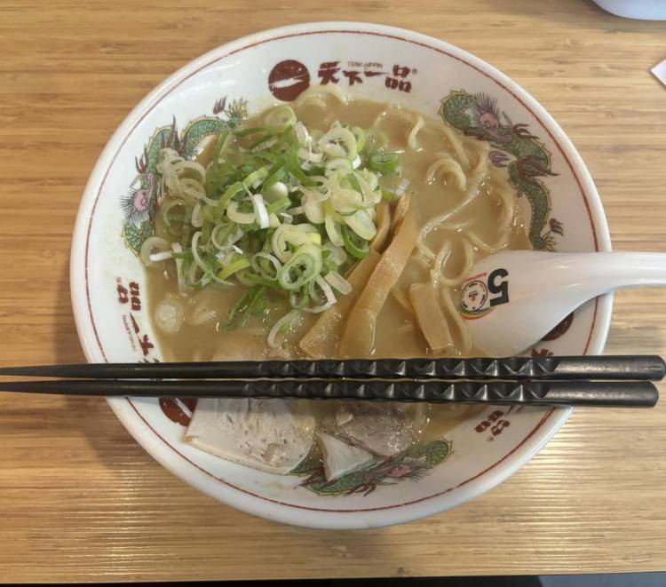 今日は何の日〜🍜🩵🎶