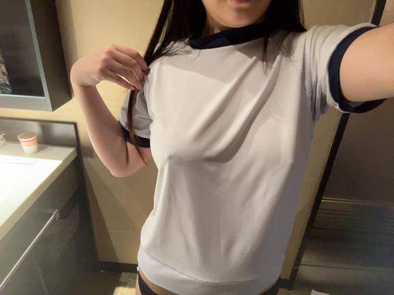 焦らしに焦らされ…もうこのまま生チ〇ポ下さい🥺💦