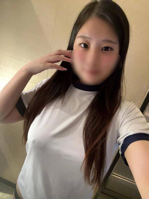 ラスト1枠🍒🤍