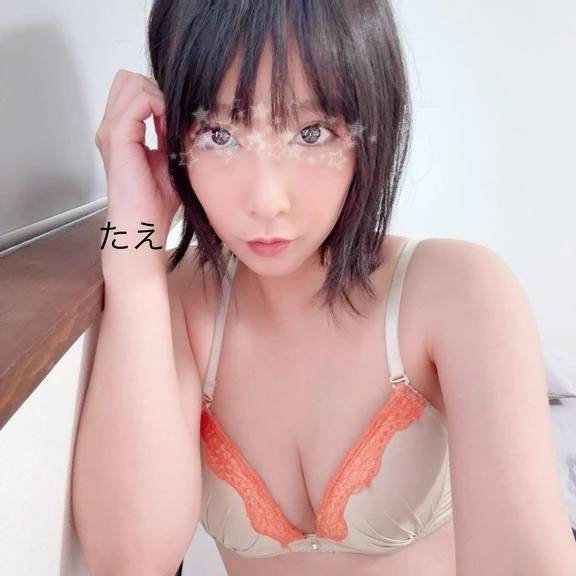 顔出しは中で…