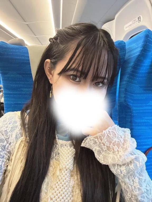 出勤2日目のなちです🐣💕