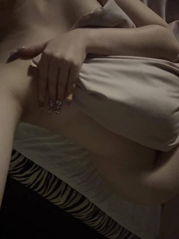 『ナカに…っ』って言った瞬間、ドクドク