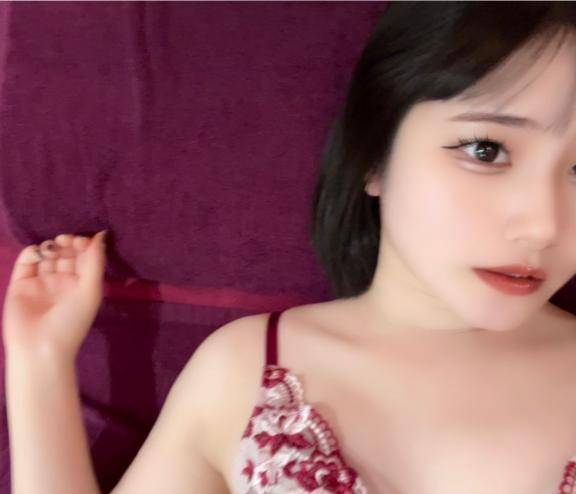 お兄様の弱点、探しちゃうよ？🫣