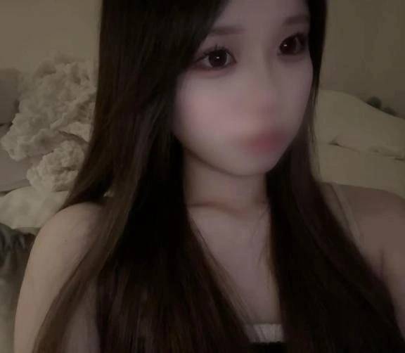 今日はどこから触れる？