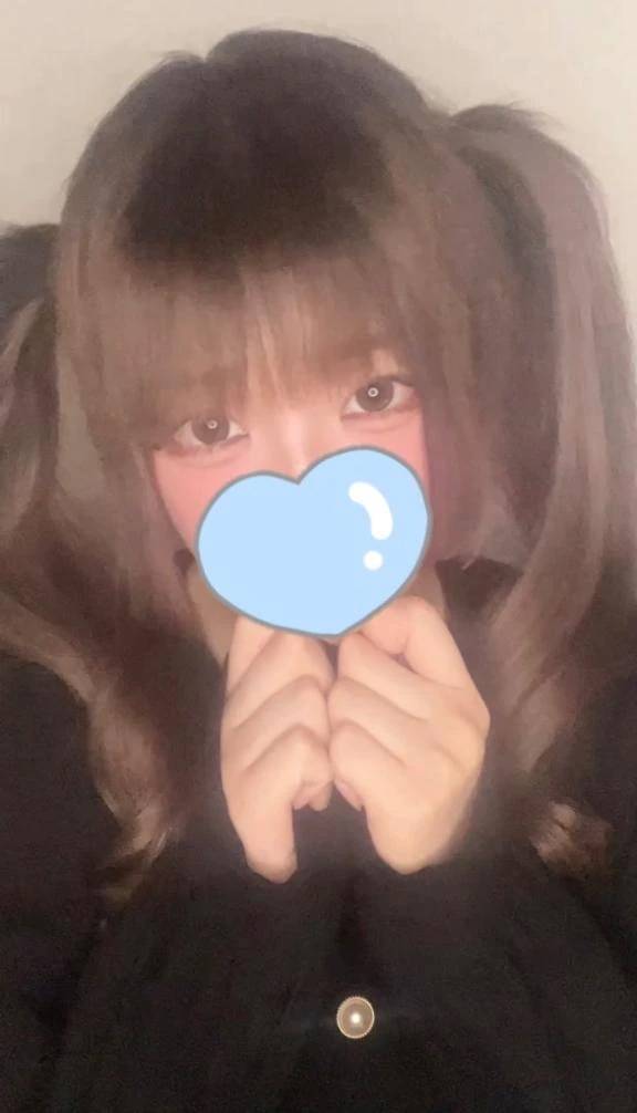 まだ起きてるお兄さんいる…？♡