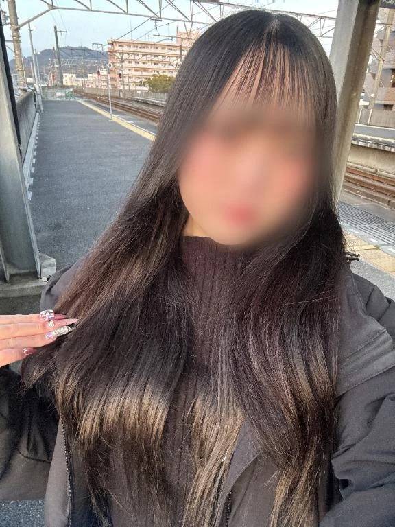 中●きされてビクビク…喘ぎ声止まらない