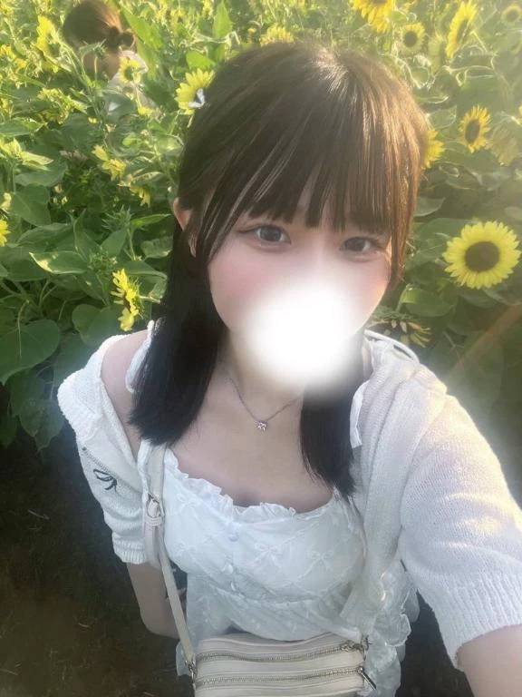 満員電車の中、おにいさまの腕の中に隠れたい……🚃💦