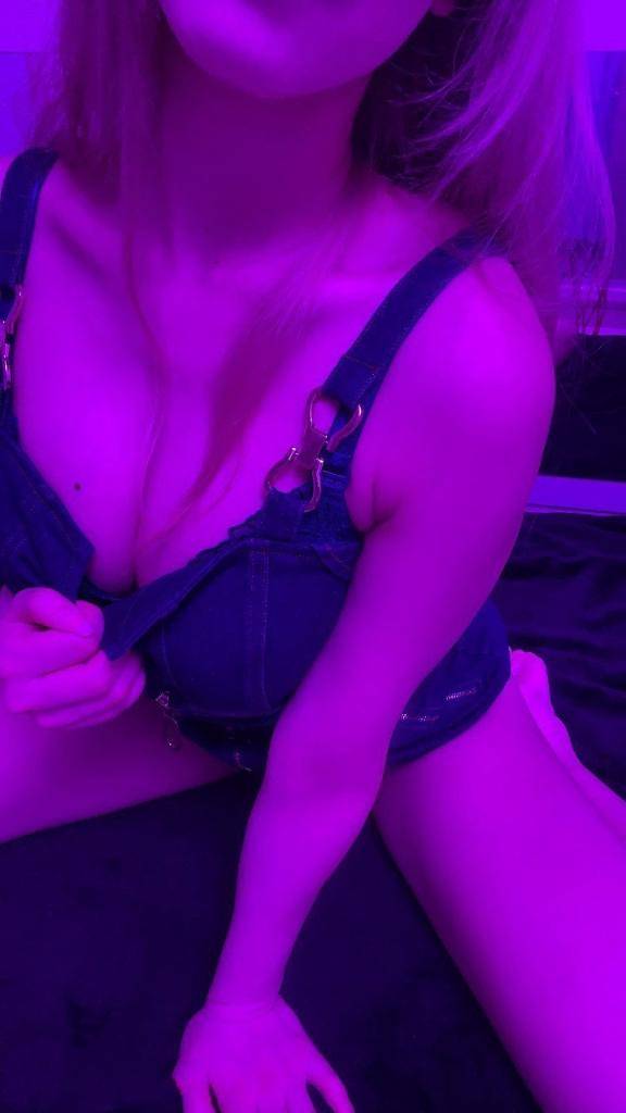 乳首よわよわなお兄さん募集してます♡♡