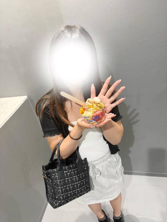 自宅のお兄さん??