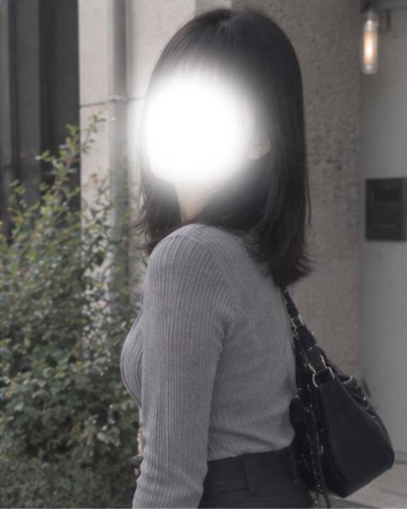 白く霞む