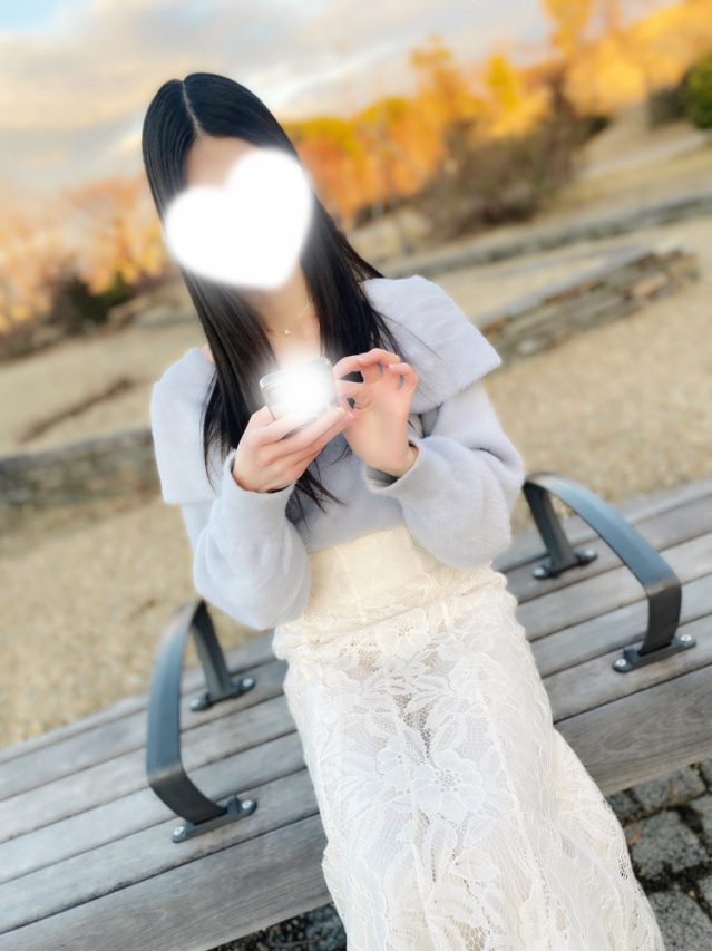 華乃いずみ♡new！（RANKAN.Ma cherie-マシェリ-）