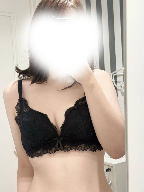 お腹が空いて寝れません??