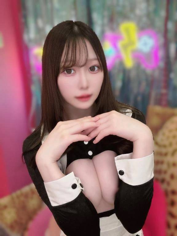 🖤 きゅるりんっ🪄︎︎