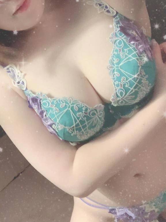 出勤してます🐣💗