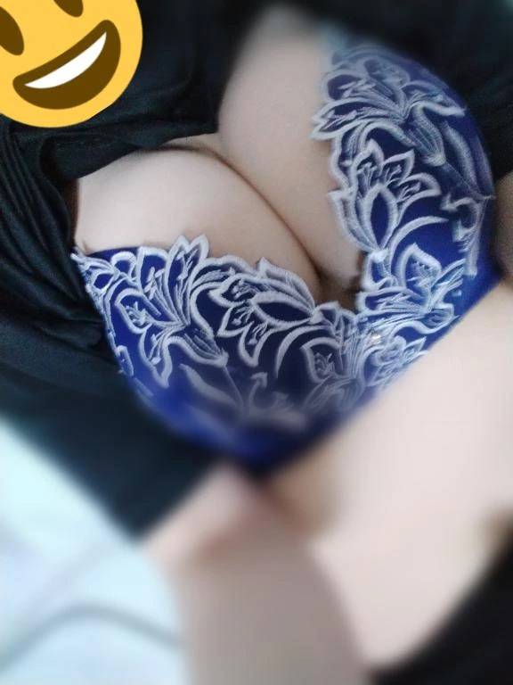 久々に笑