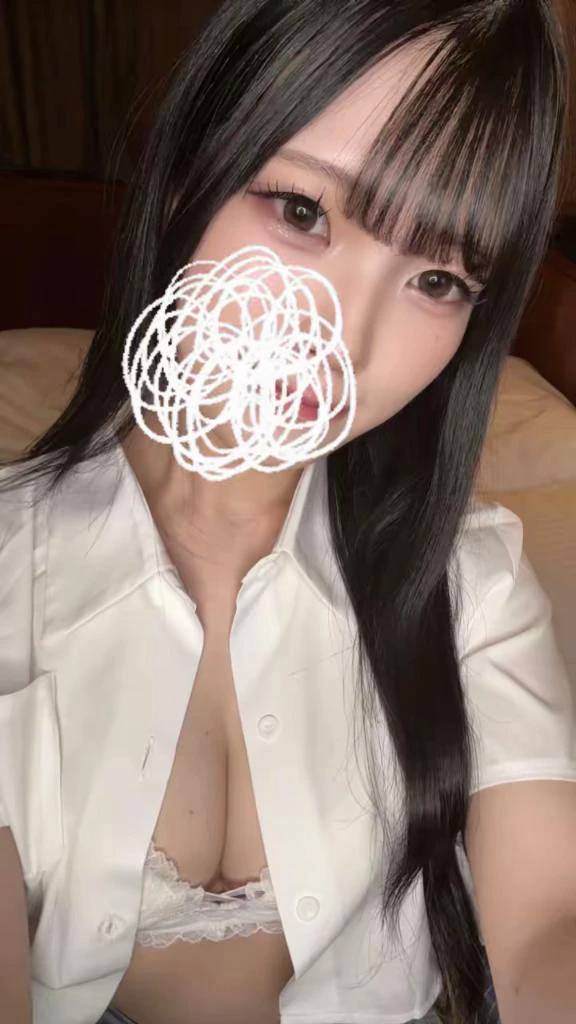 出勤してます🫠🍒