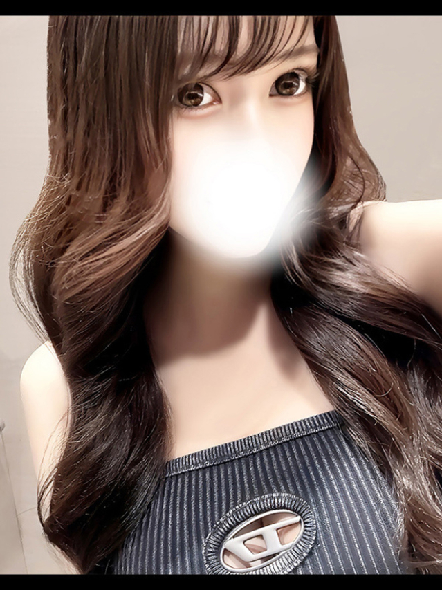 新人りり【GOLD】（ラブマシーン広島〔ラブマシーングループ〕）