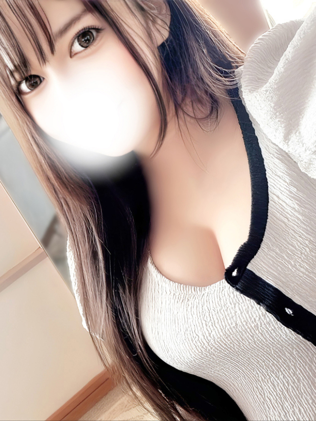 新人りり【GOLD】（ラブマシーン広島〔ラブマシーングループ〕）