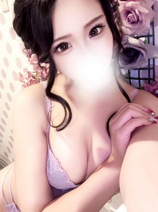 新人ひより【GOLD】(ラブマシーン広島〔ラブマシーングループ〕)