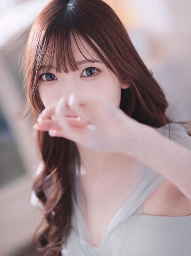 新人ゆうり【GOLD】（ラブマシーン広島〔ラブマシーングループ〕）