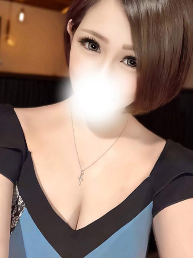 新人じゅな【GOLD】（ラブマシーン広島〔ラブマシーングループ〕）