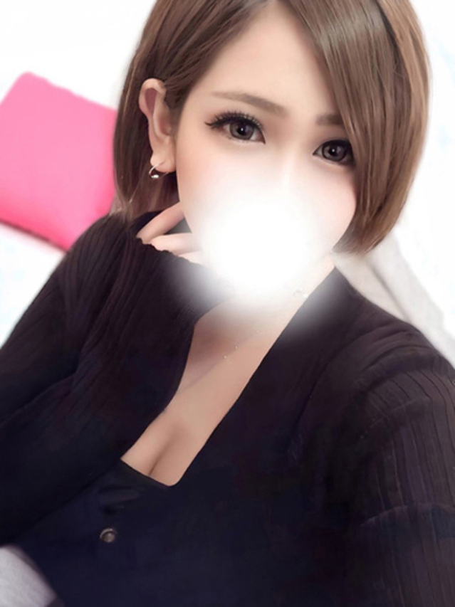 新人じゅな【GOLD】（ラブマシーン広島〔ラブマシーングループ〕）