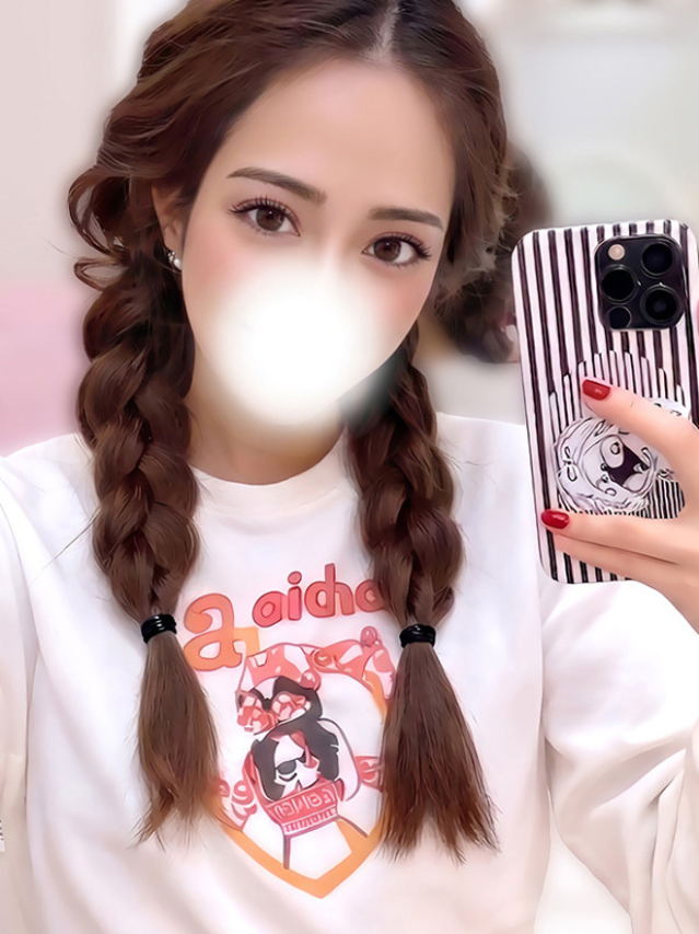 新人れいな【GOLD】(ラブマシーン広島〔ラブマシーングループ〕)