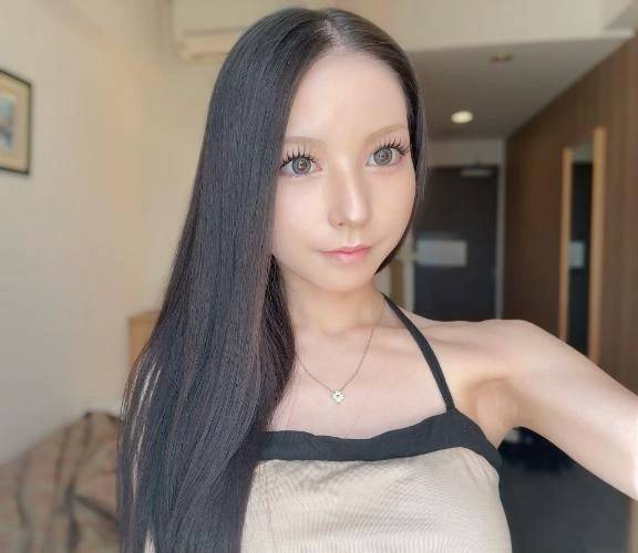 てれさ