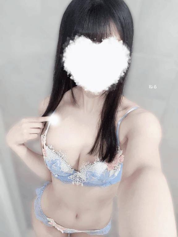 ふたつの顔で全てを奪われる🤍