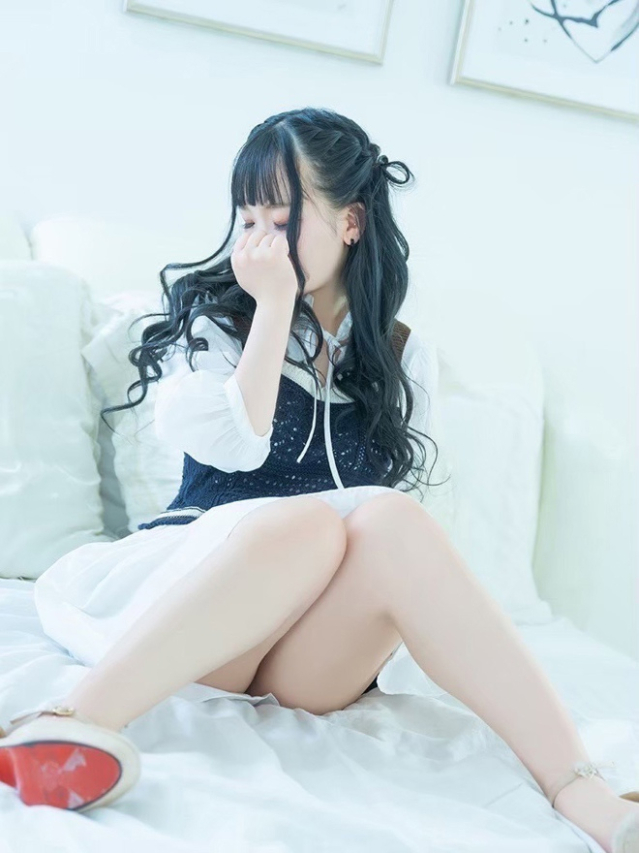 いくら【G美乳癒し系美少女】（Secret Service ～貴方とだけの秘密の無料オプション～）