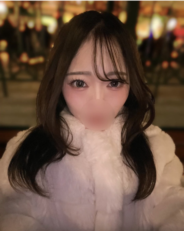 相澤瑠那（専属秘書）