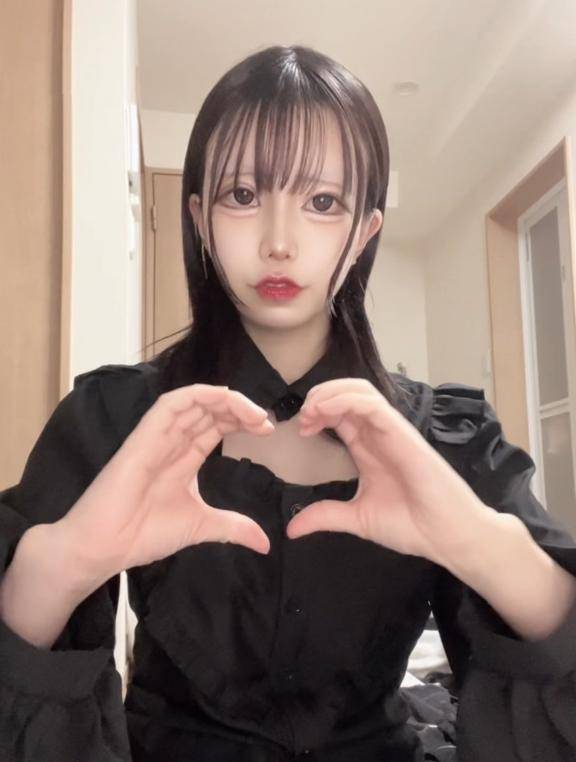“無言で感じてる顔”がいちばんえっちって思わない?