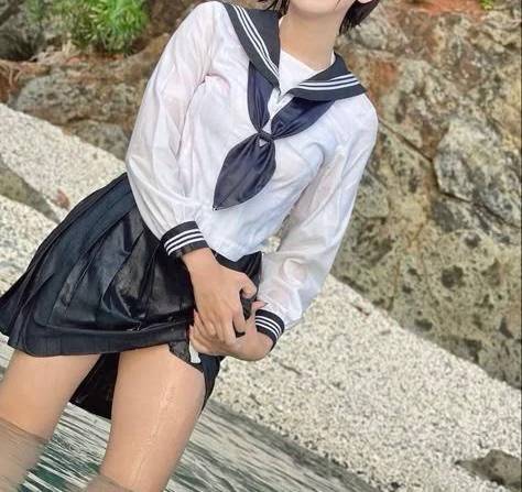 突然の雨宿り