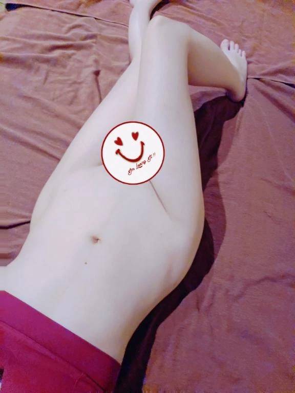 昼間から…