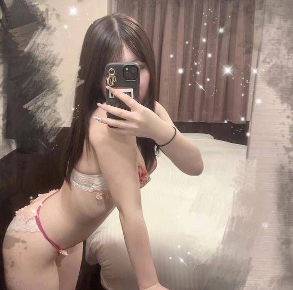 エロに興味津々…//