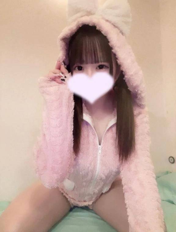 ロリ好き男子必見❣️