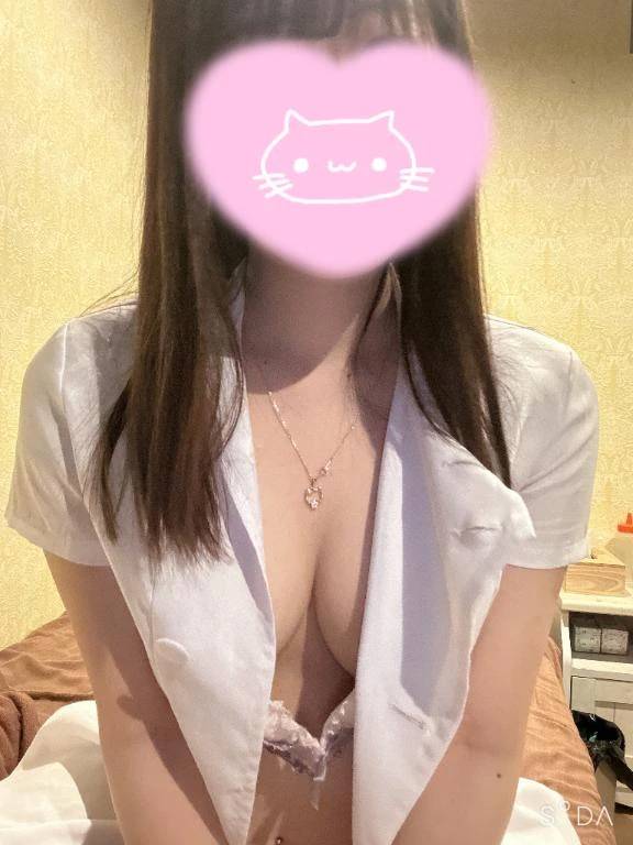 ちょっとだけ…♡