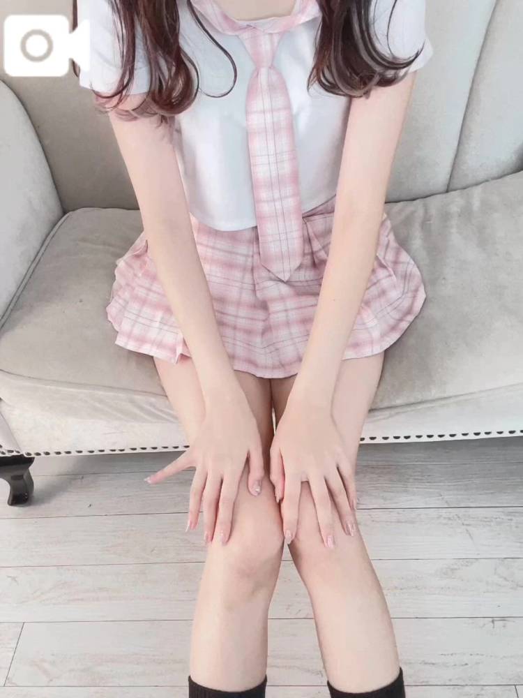 《🗝🎞見えそう…？》