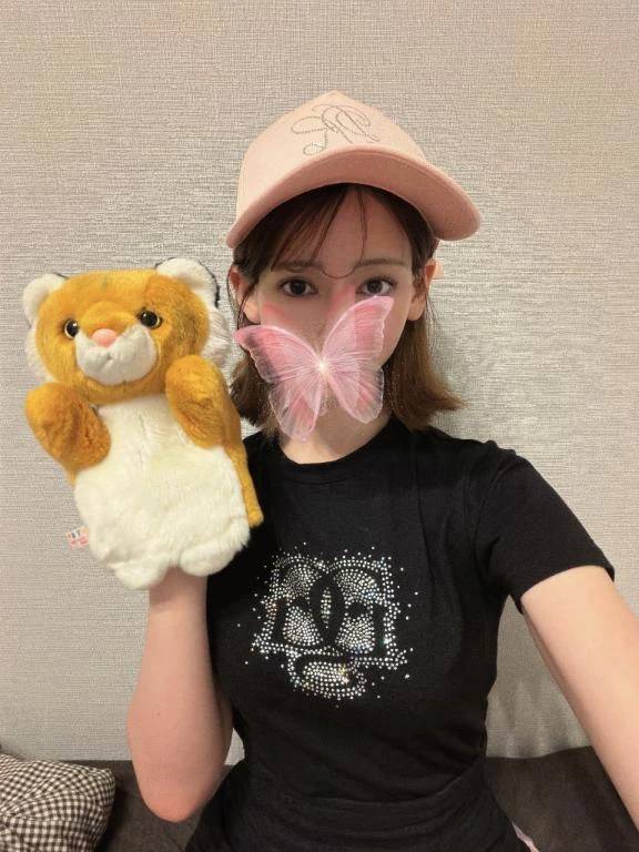 てへぺろ👅