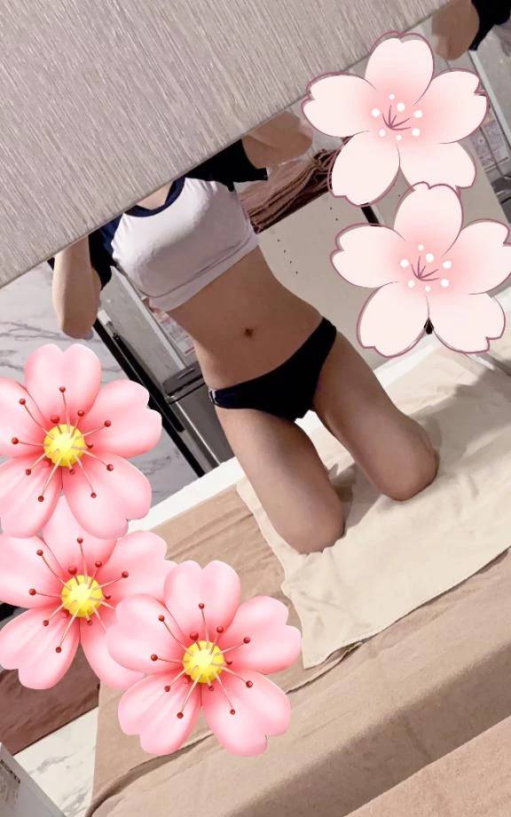 初めまして。。♡♡