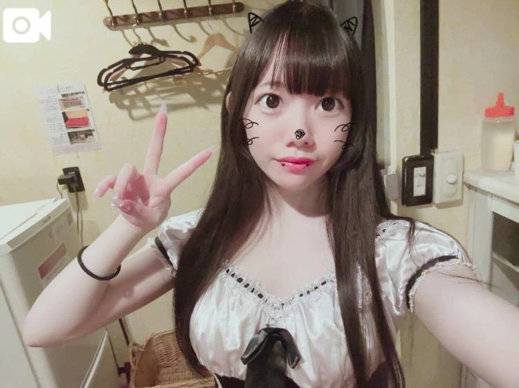 にゃん‎( ̳- ·̫ - ̳ˆ )◞❤︎