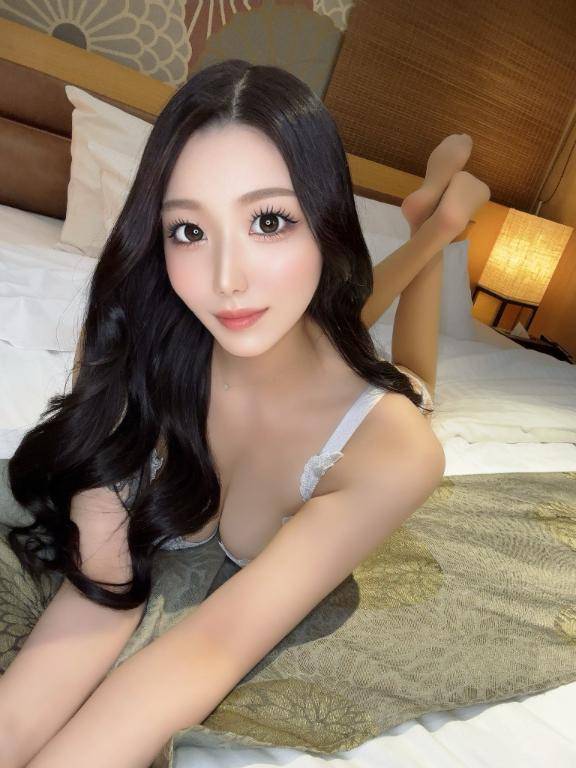 はじめまして、えりかです??