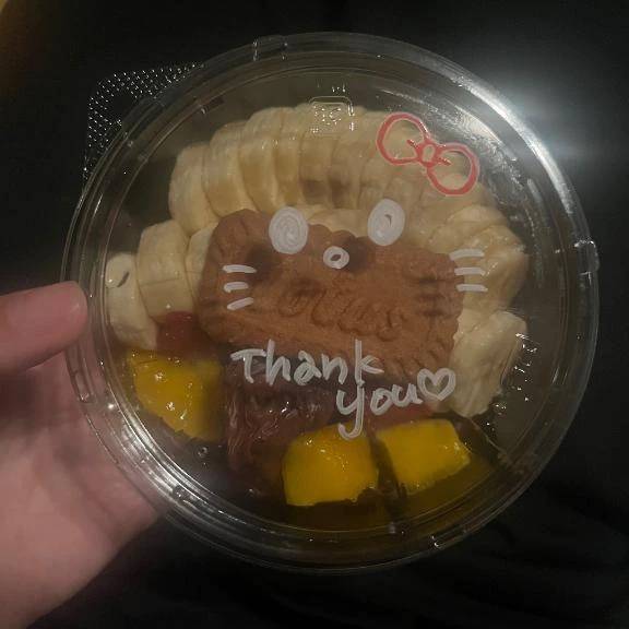 好きな食べ物🍒🍣🍖🍡🍪