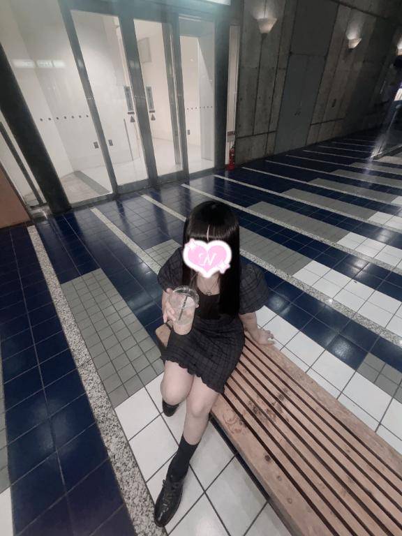 体験なみ　ロリ巨乳電マで鬼イキ☆悶え乱れる欲情エロ娘