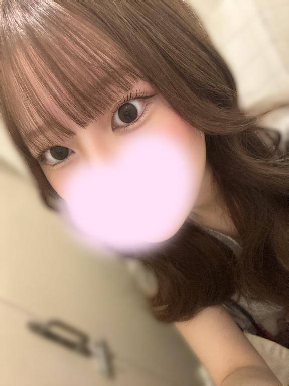 体験ももな　Ｇカップの魅力を堪能しない？