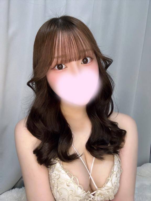 体験ももな　Ｇカップの魅力を堪能しない？