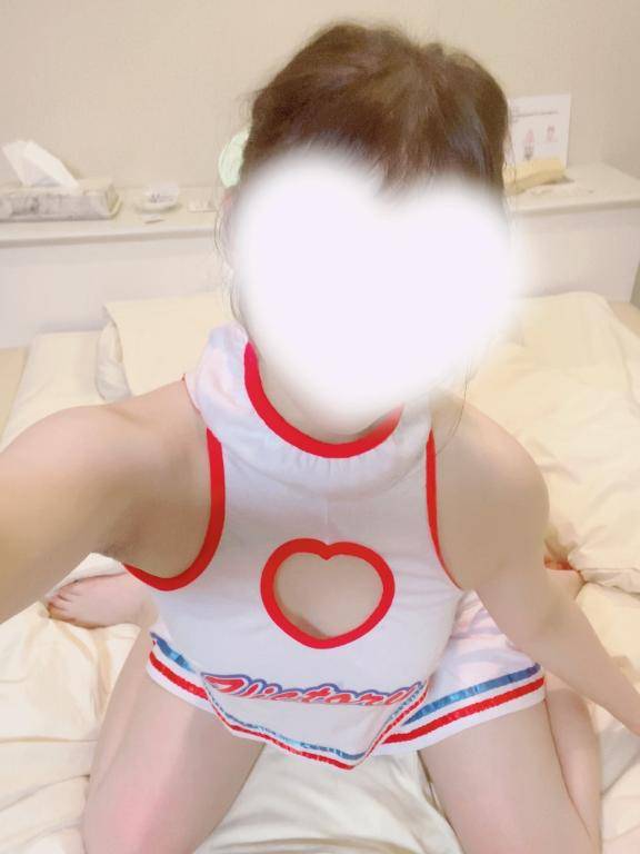 体験すみれ 超絶可愛いパイパンで巨乳☆濃厚なご奉仕プレイ