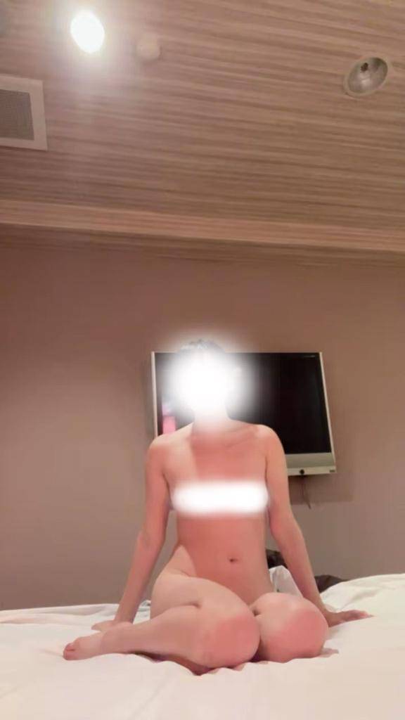 明日出勤します?